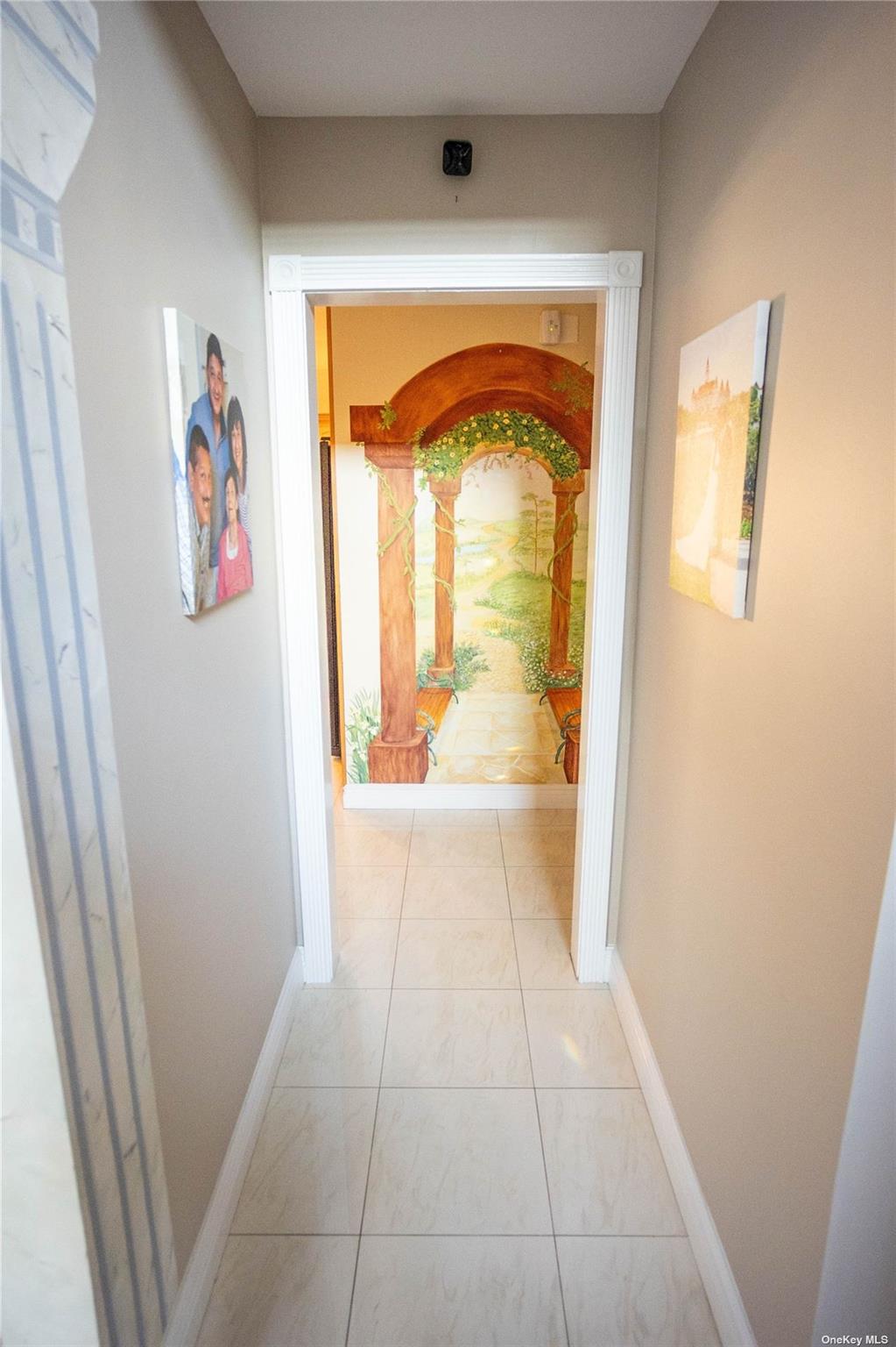 206 Wardwell Road, Mineola, New York image 17