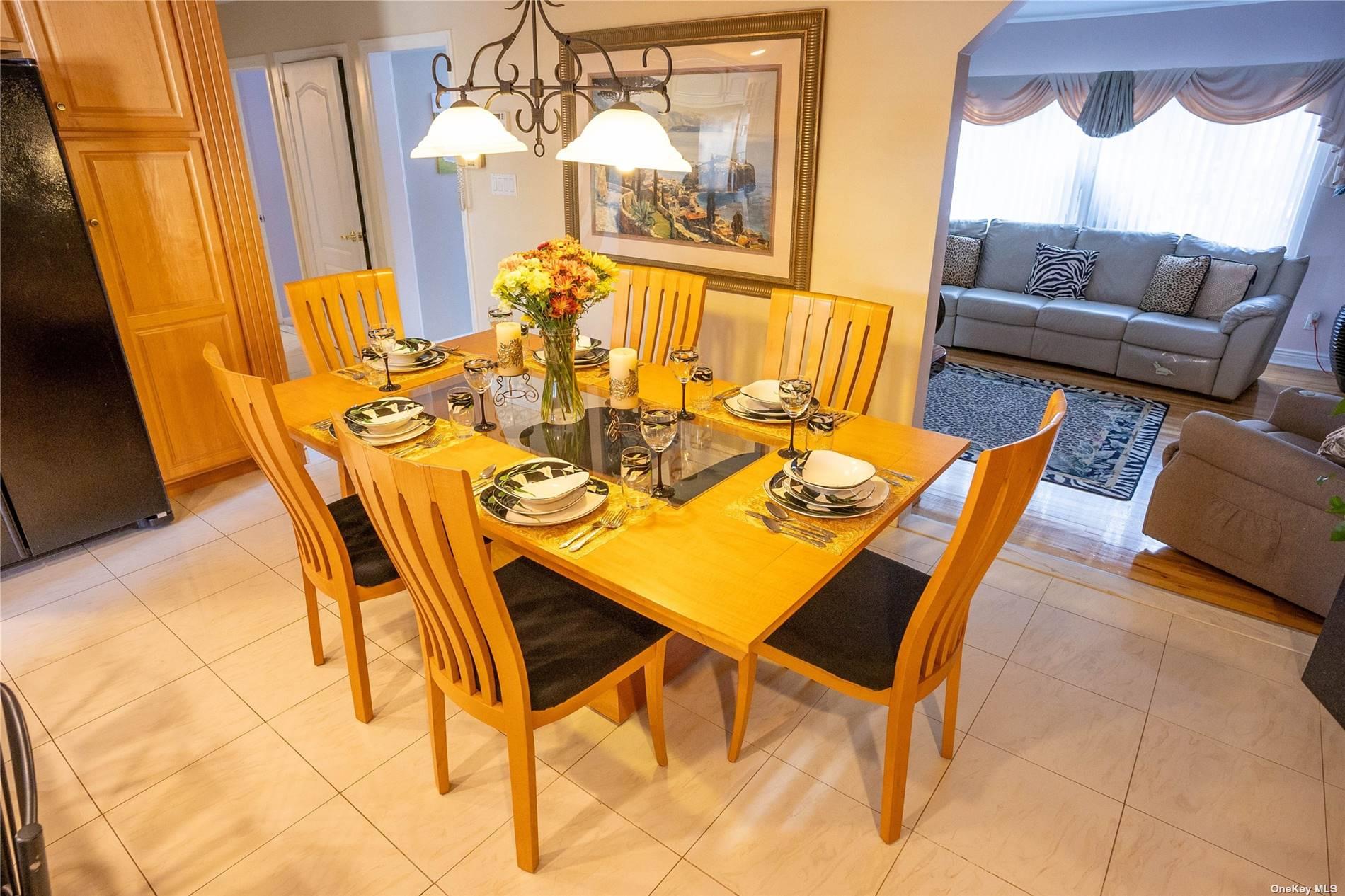 206 Wardwell Road, Mineola, New York image 14