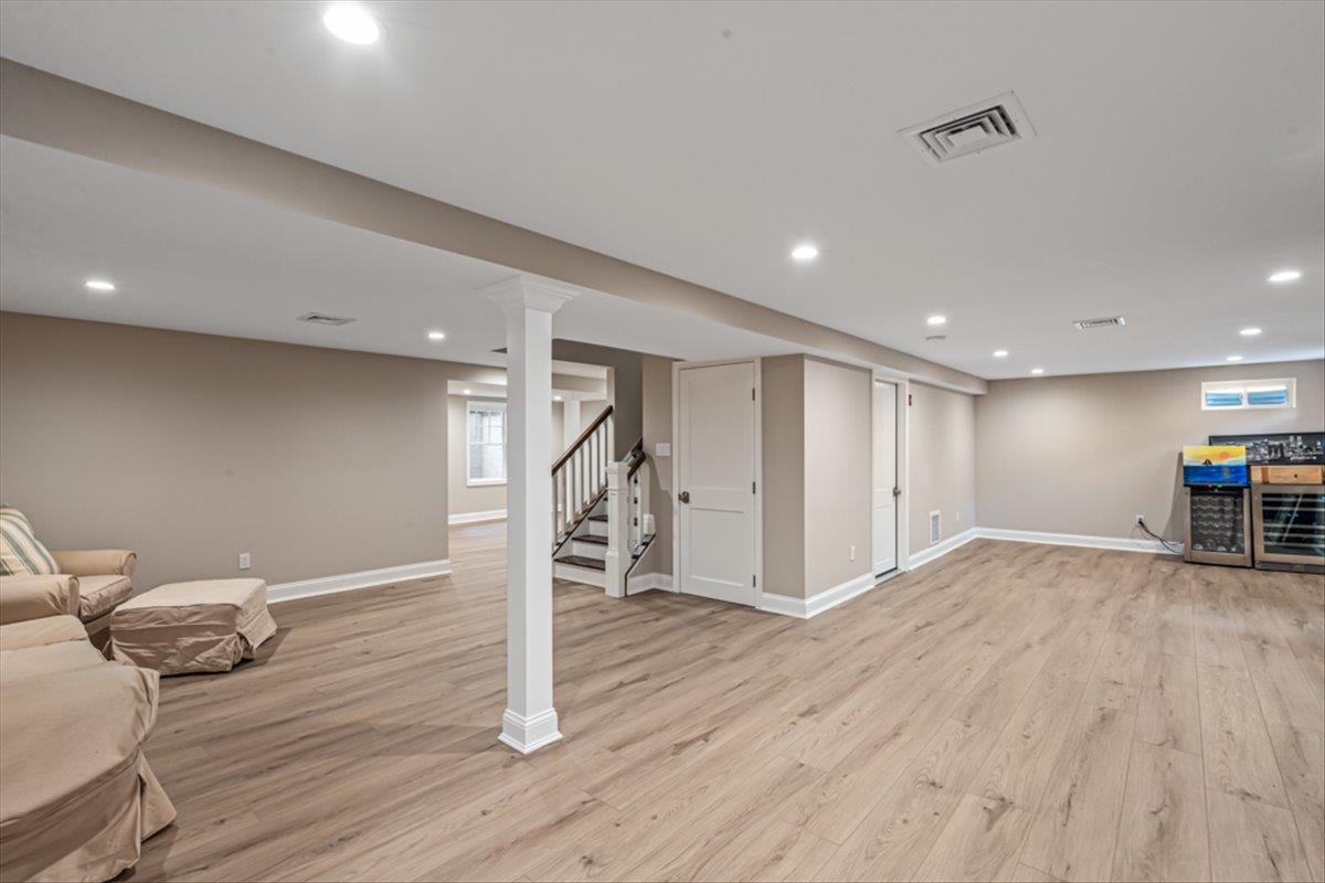 205 Sackville Road, Garden City, New York image 28