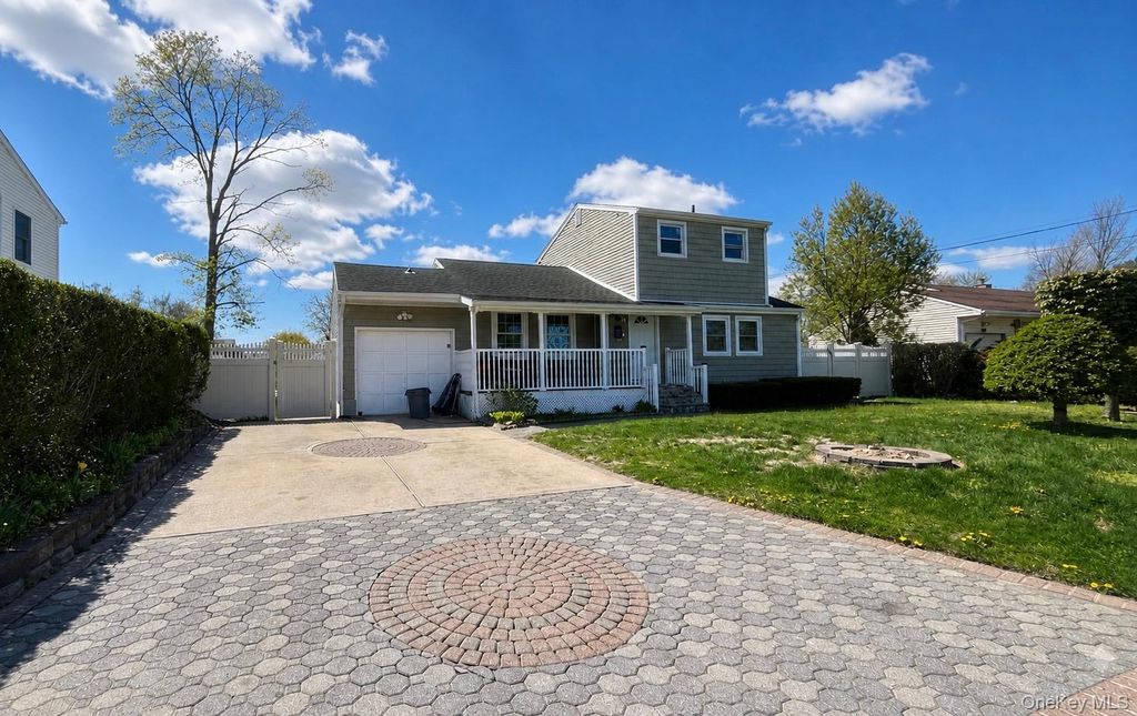 Photo of 52 Stockton Street, Brentwood, NY 11717 (MLS # 994263)