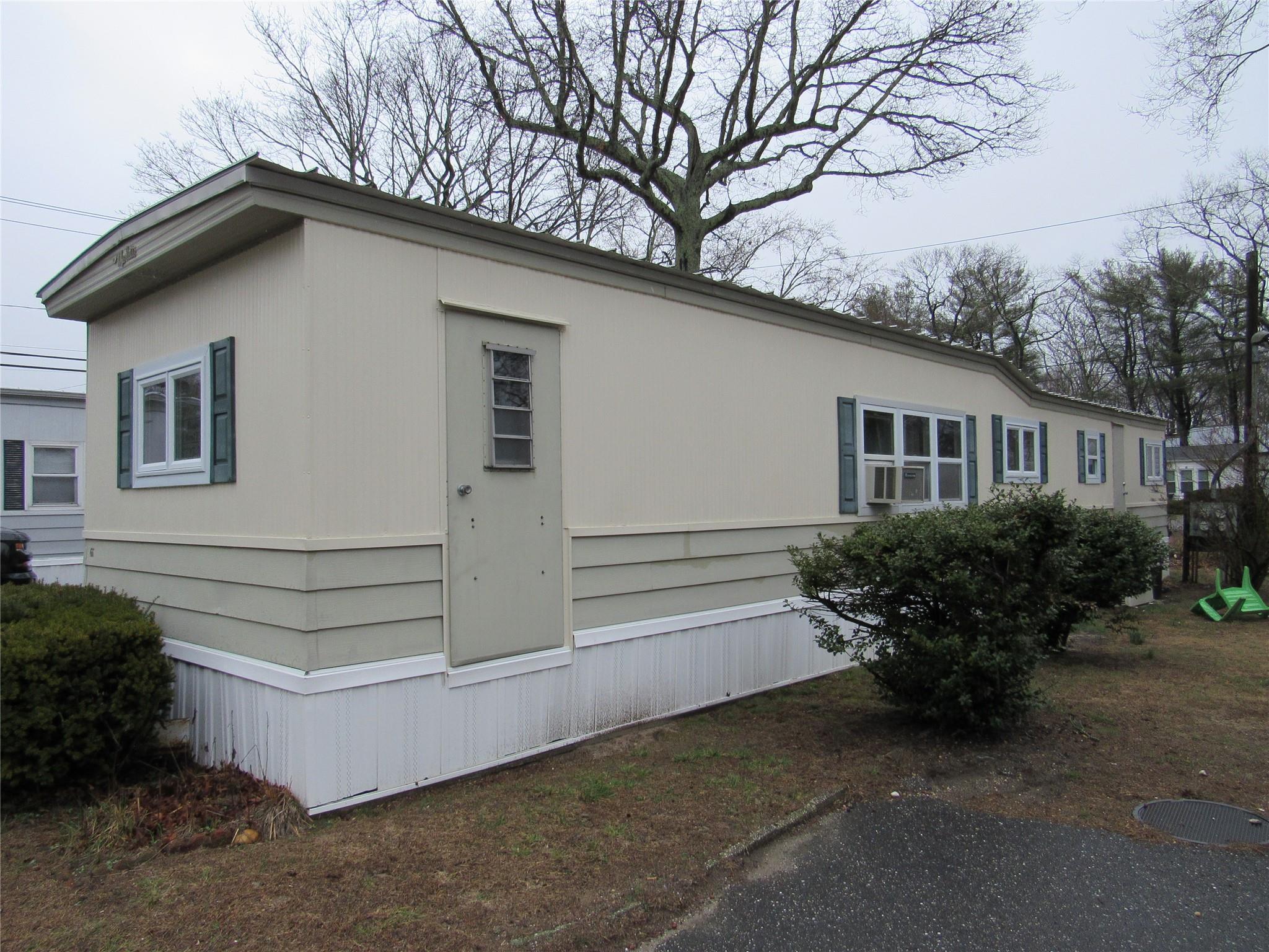 37-66 Hubbard Avenue #66, Riverhead, New York image 2