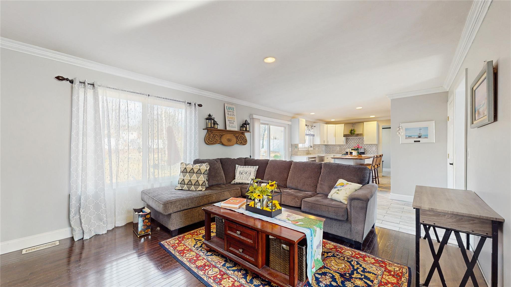33 Summersweet Drive, Middle Island, New York image 6