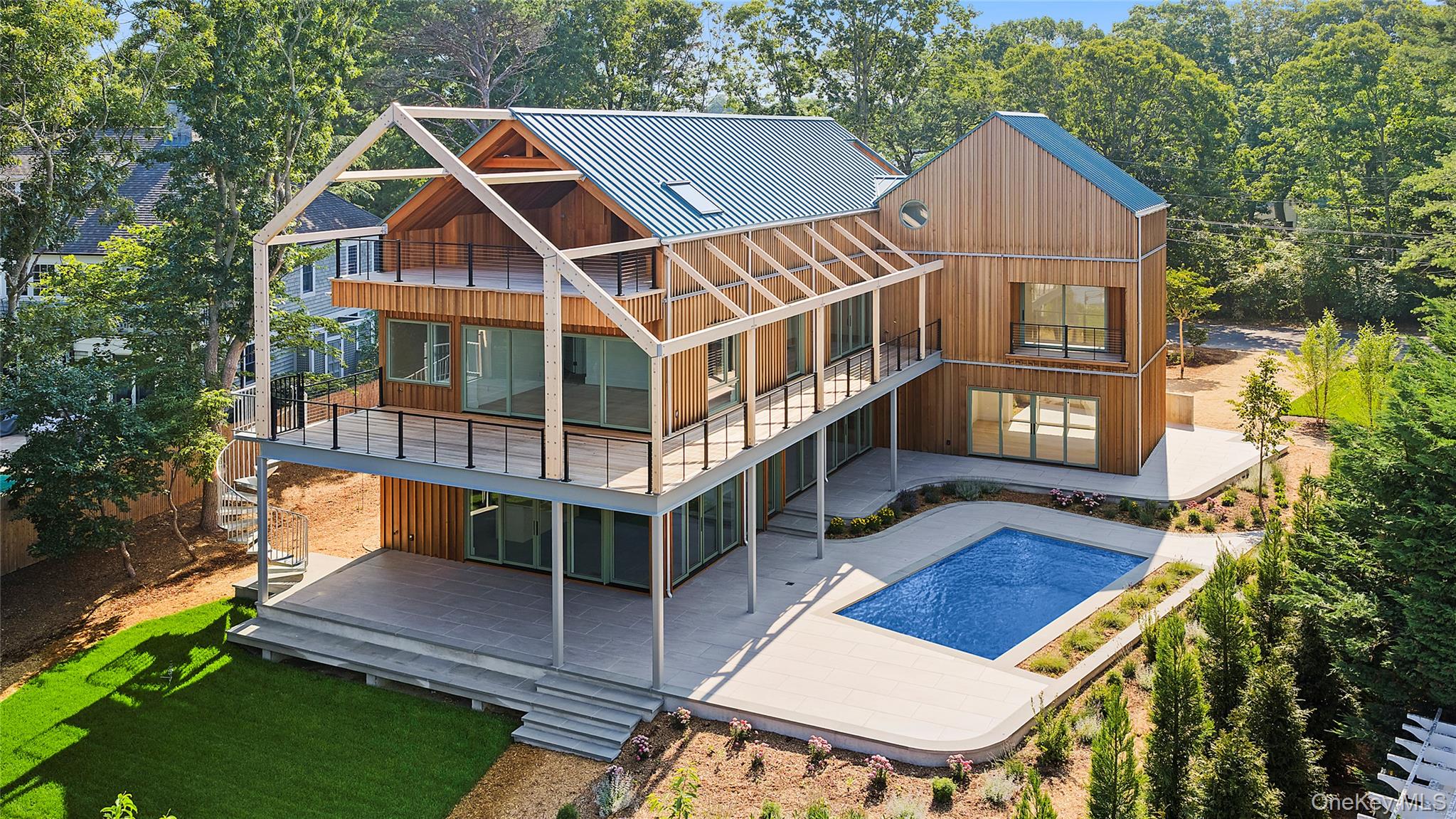 25 Bluff Point Road