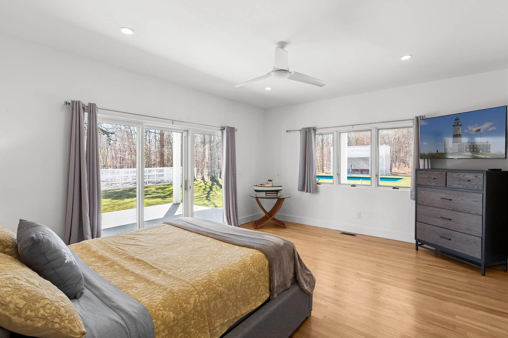 198 Two Holes Of Water Road, East Hampton, New York image 27