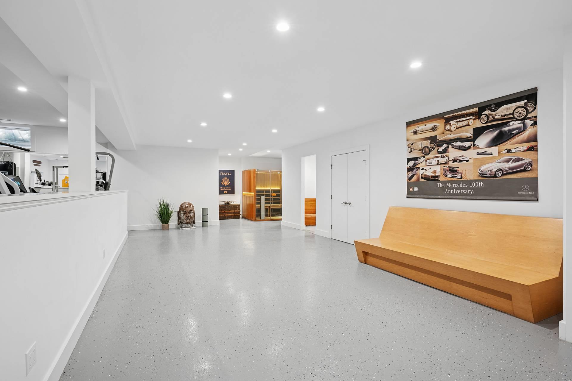198 Two Holes Of Water Road, East Hampton, New York image 34