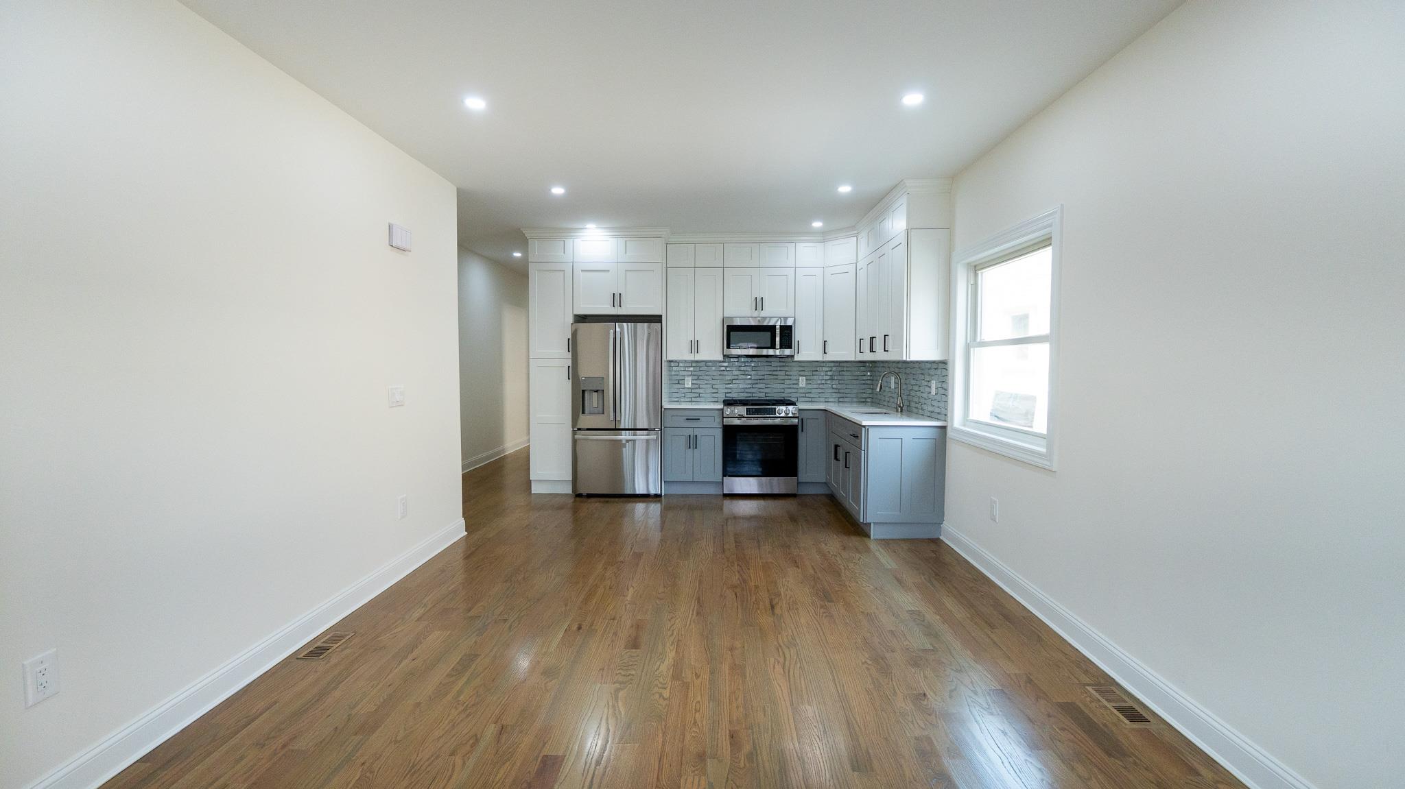 9736 105th Street