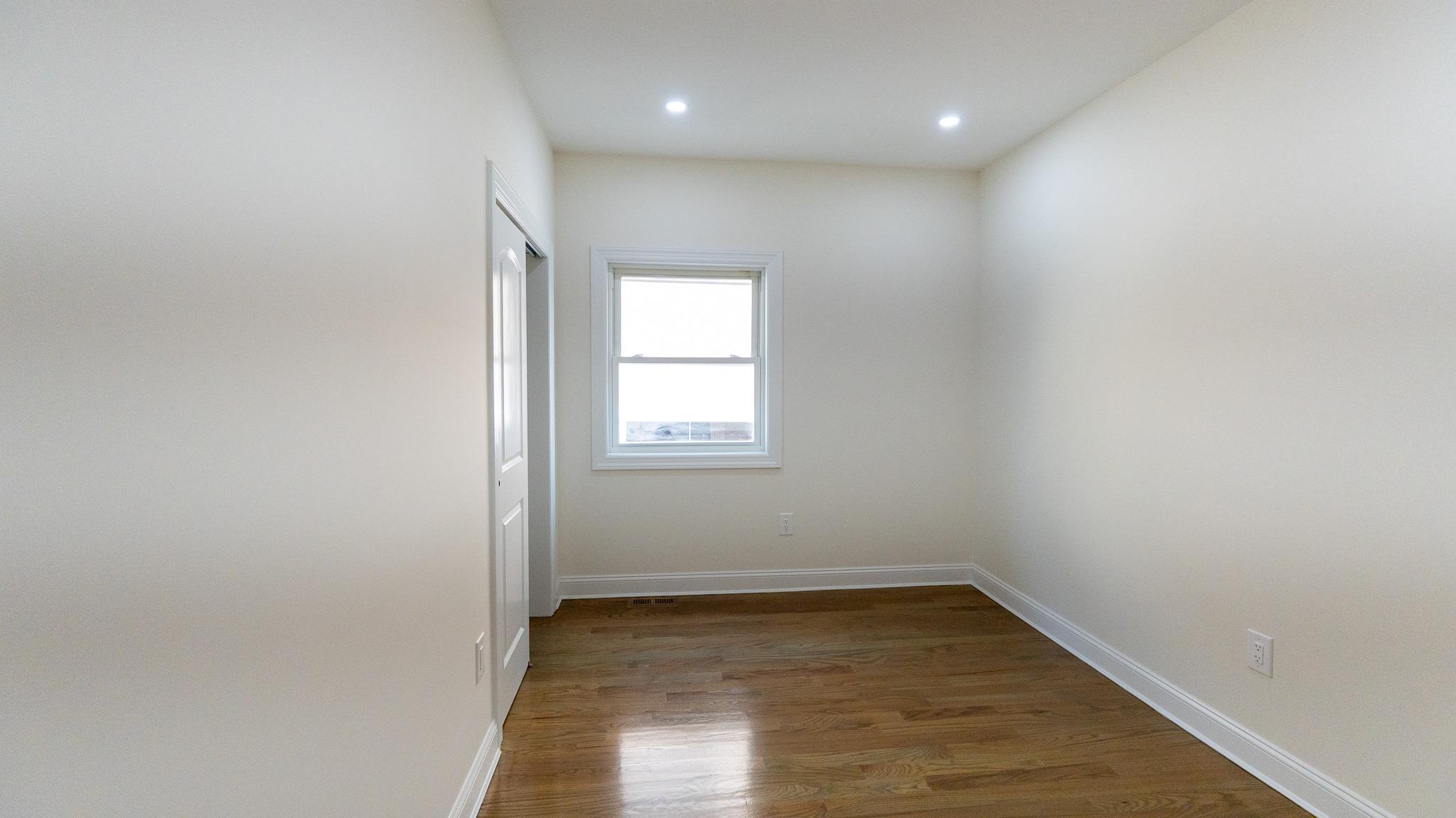 9736 105th Street