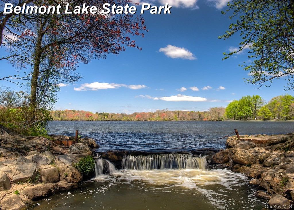 Photo of 214 Van Buren Street, West Babylon, NY 11704 (MLS # 966421)