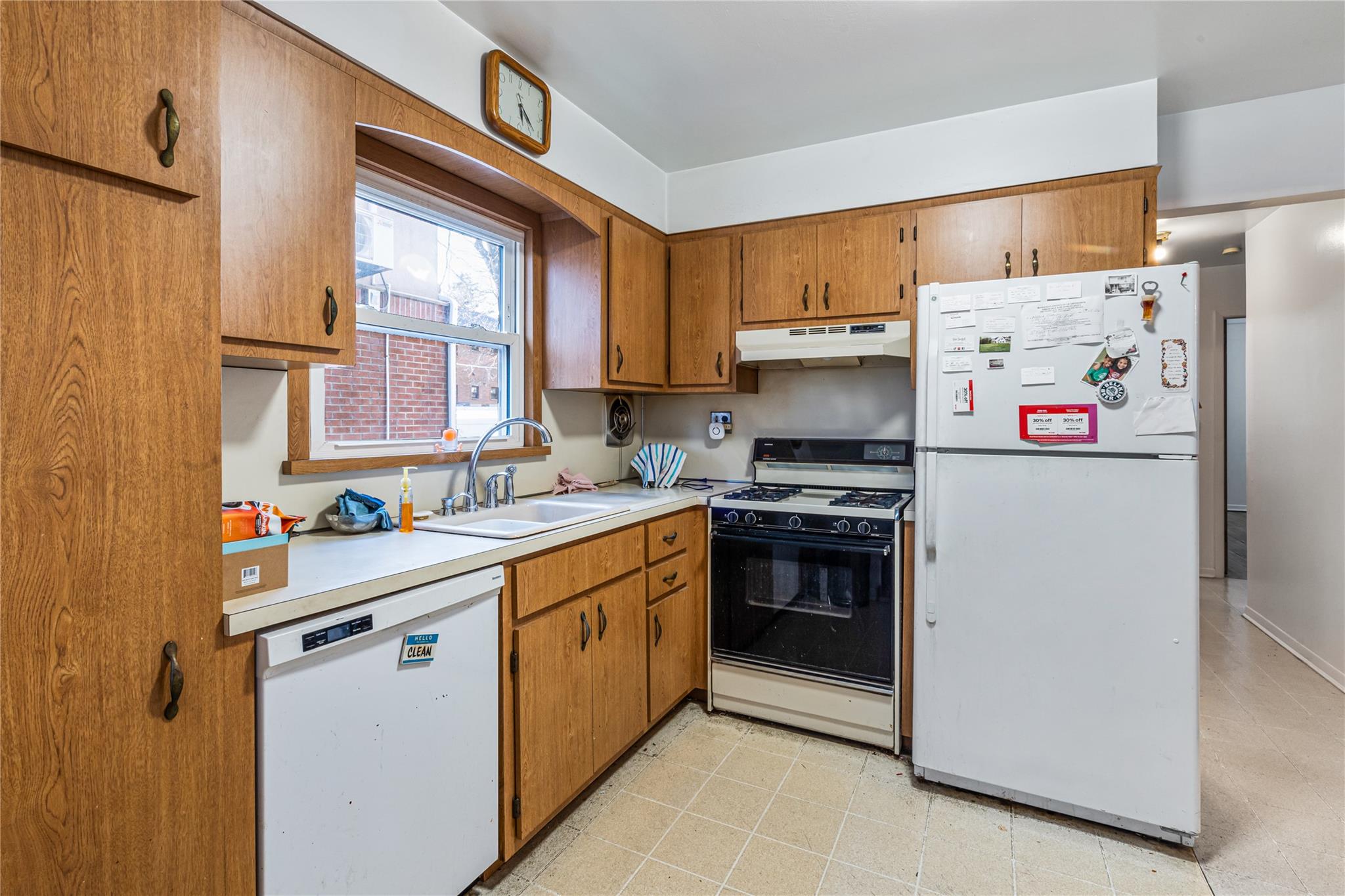 145-47 17 Road