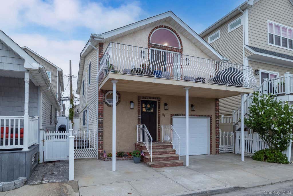 Photo of 85 Virginia Avenue, Long Beach, NY 11561 (MLS # 1035189)