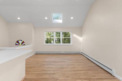 8 Hilltop Avenue, West Babylon, New York image 12