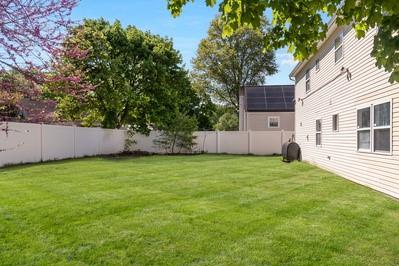 8 Hilltop Avenue, West Babylon, New York image 7