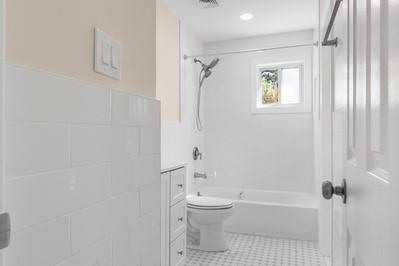 8 Hilltop Avenue, West Babylon, New York image 13