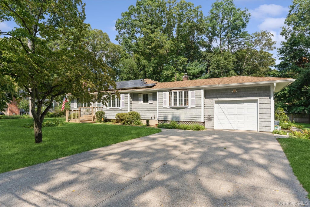 Photo of 31 Cedar Branch Street, Middle Island, NY 11953 (MLS # 1041400)