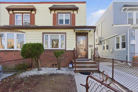 20206 33rd Avenue, Bayside, NY 11361 - MLS#: 938174