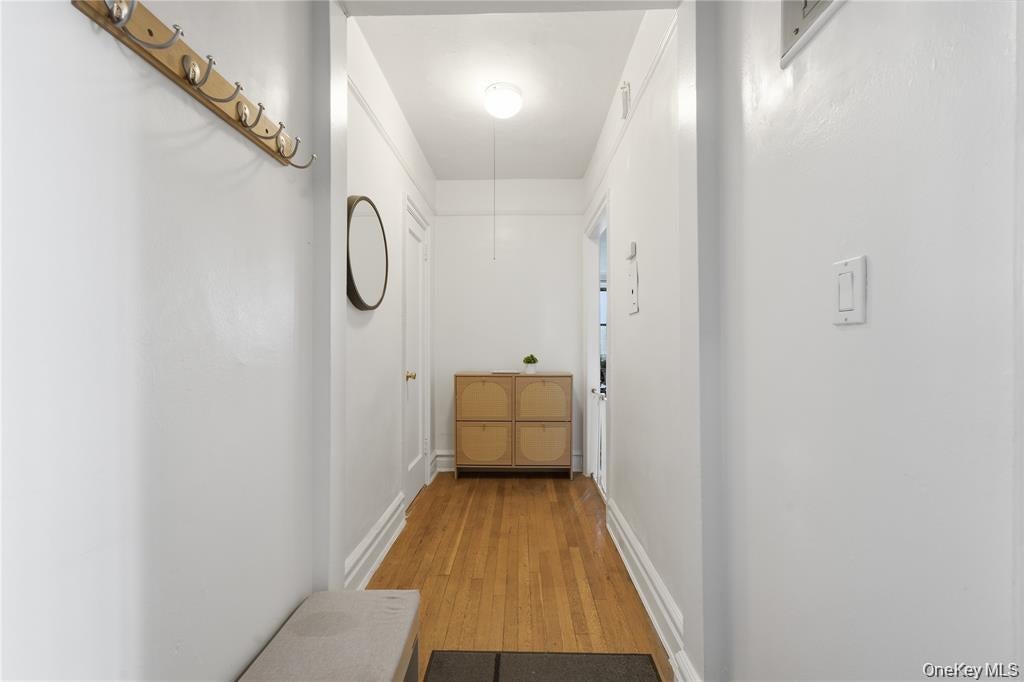 7234 St F6