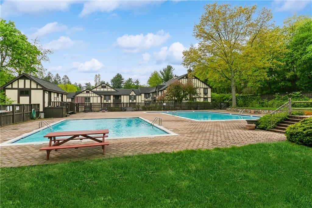 16 Foxwood Drive #6, Pleasantville, New York image 13