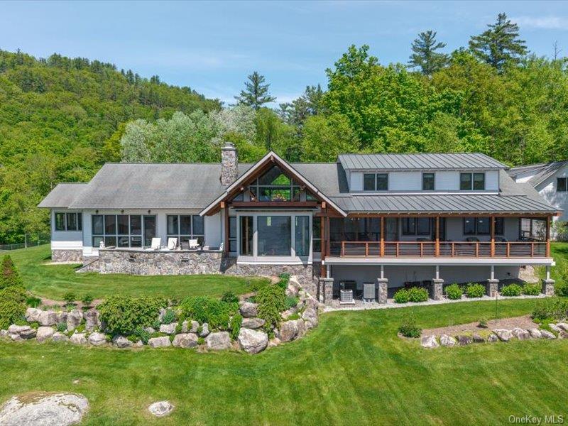 354 Palisades Road