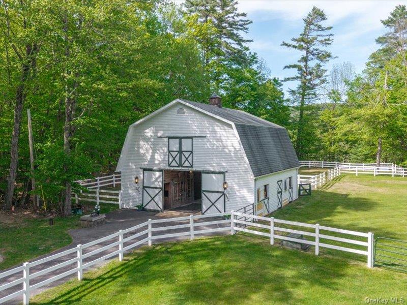 354 Palisades Road