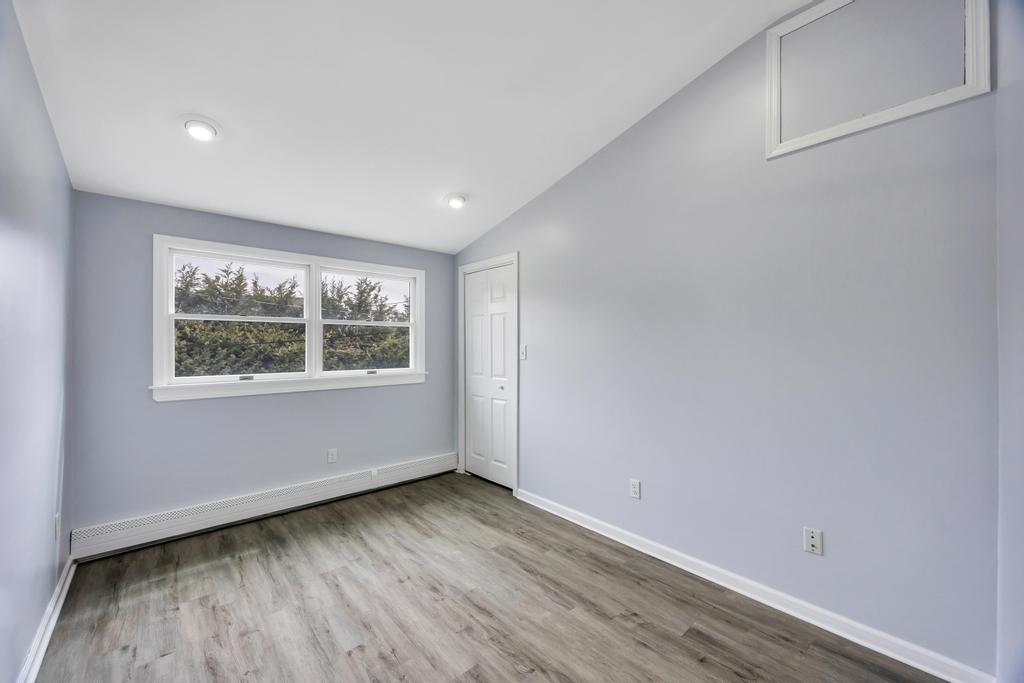 23 Abbey Lane, Levittown, New York image 20