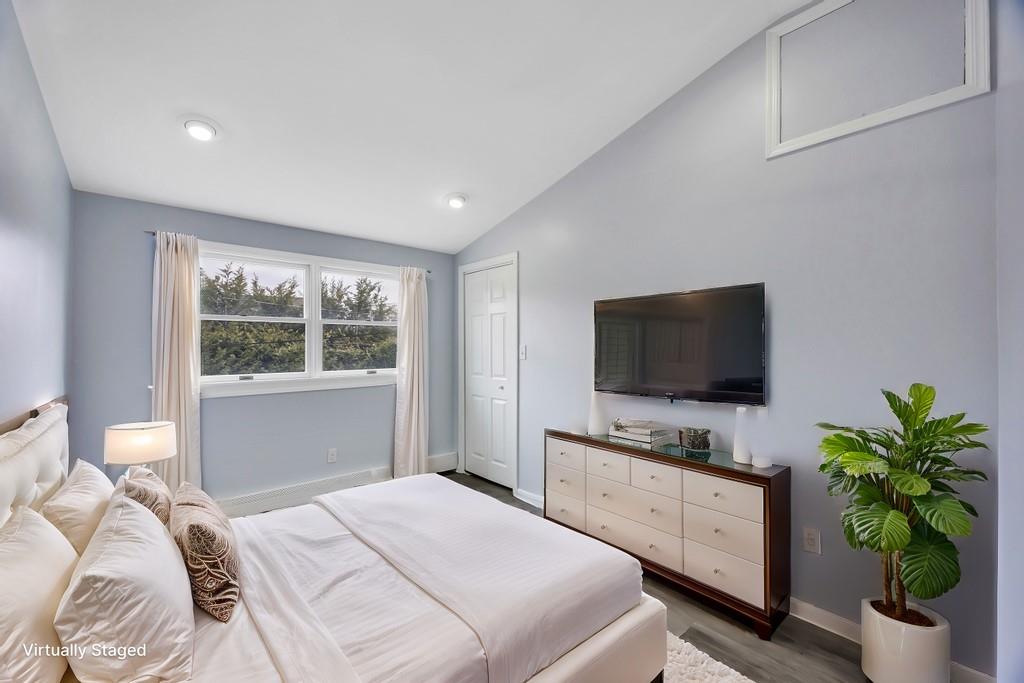 23 Abbey Lane, Levittown, New York image 19