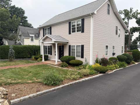 Apartment For Rent - 17 Fairview Street #APT C<br/> Huntington, NY 11743