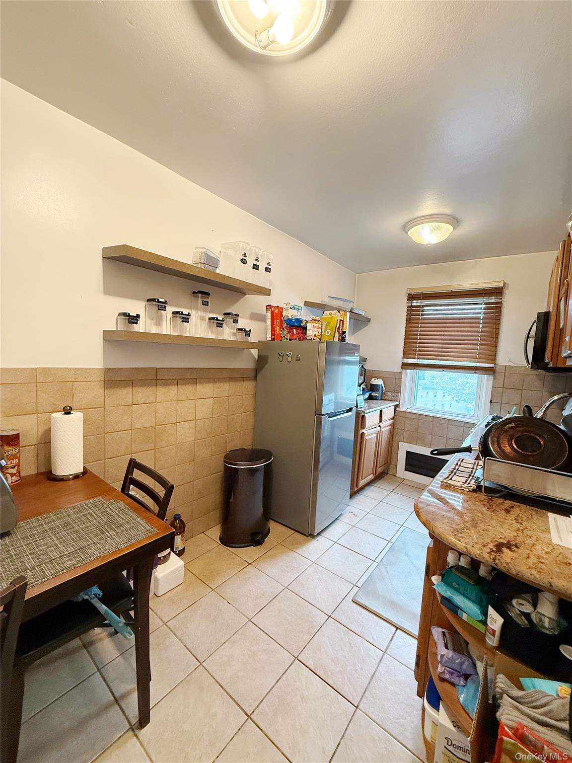 7103 252 Street 199B