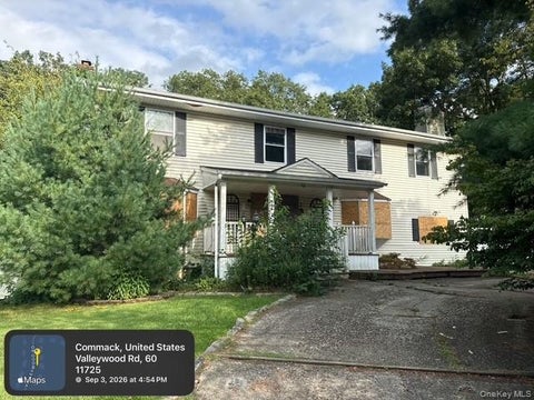 Homes For Sale - 60 Valleywood Road<br/> Suffolk County, Commack, NY 11725