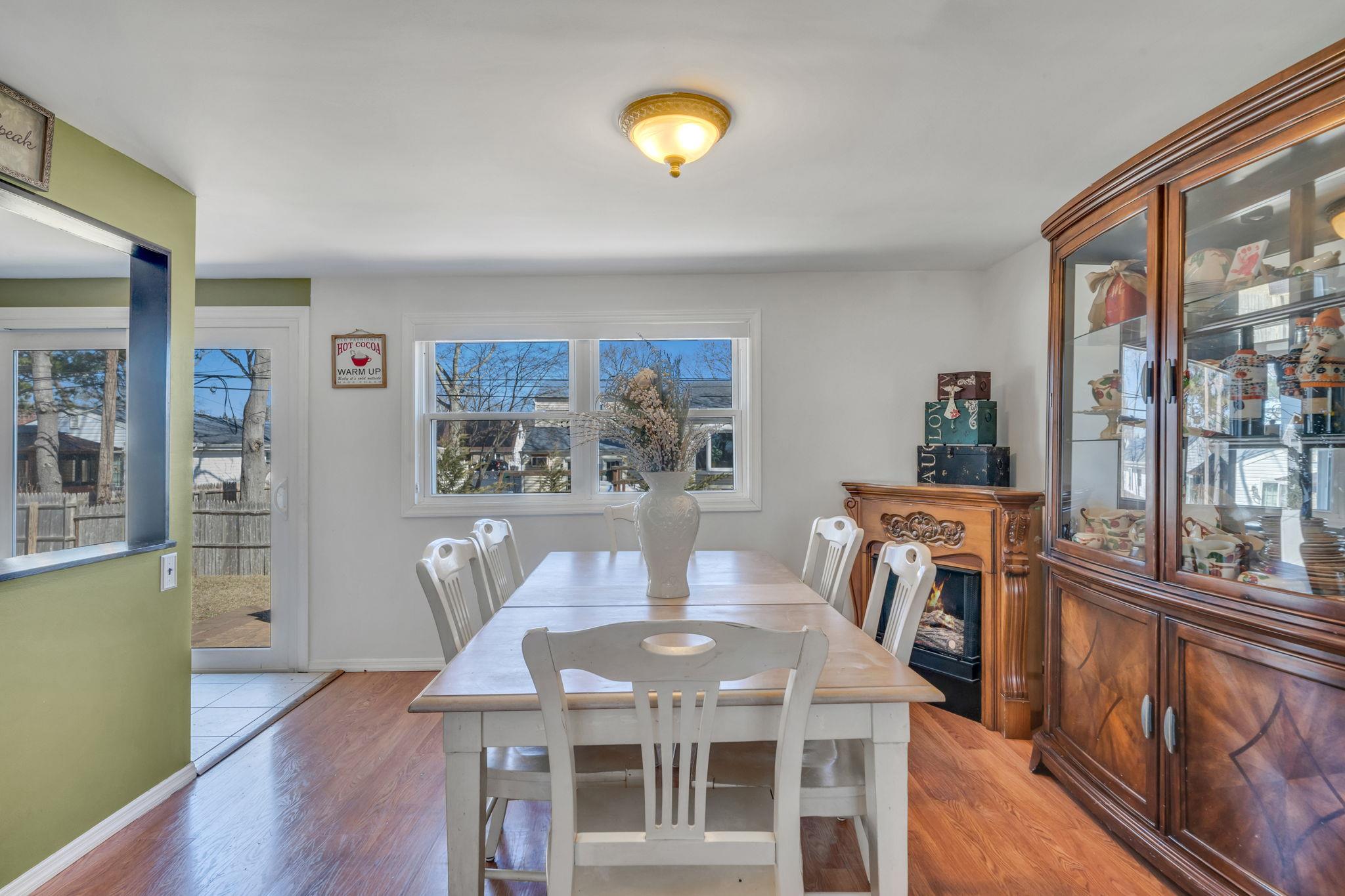 15 Newport Avenue, Brookhaven, New York image 6