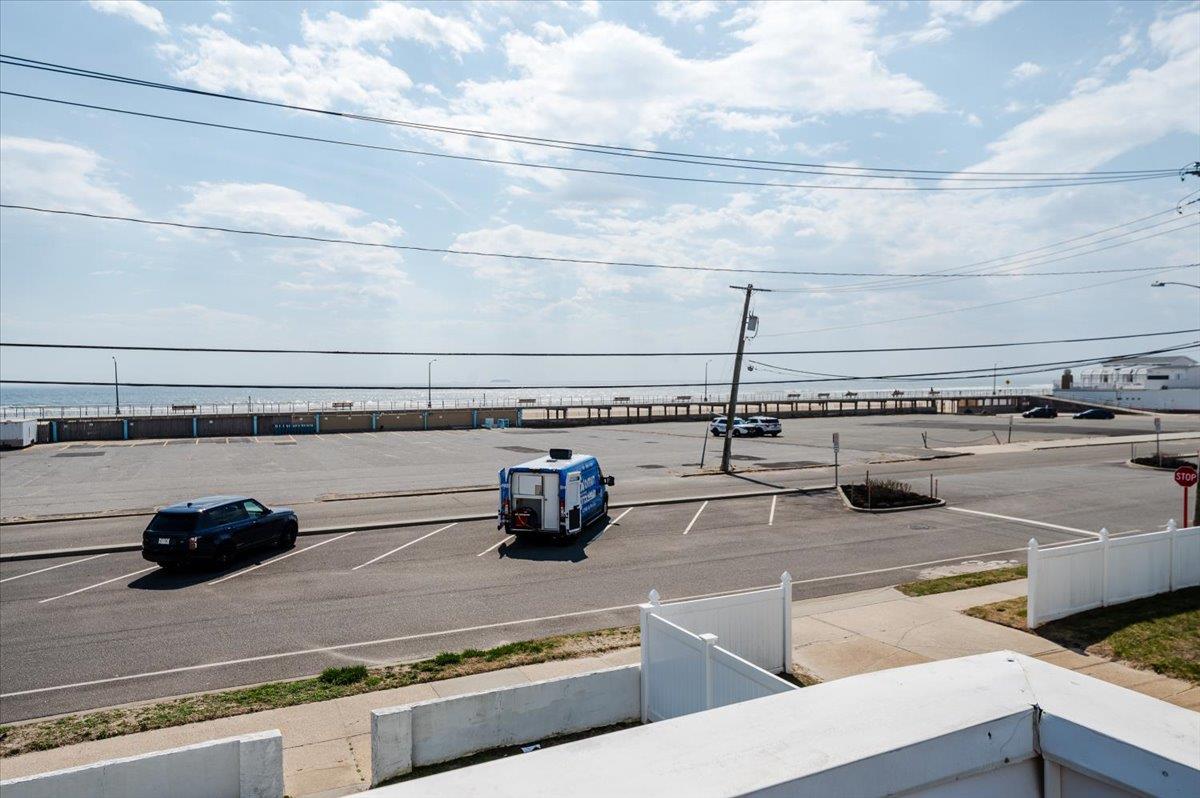 Hempstead, New York 11509, United States, 4 Bedrooms Bedrooms, ,3 BathroomsBathrooms,Residential,Active,96632