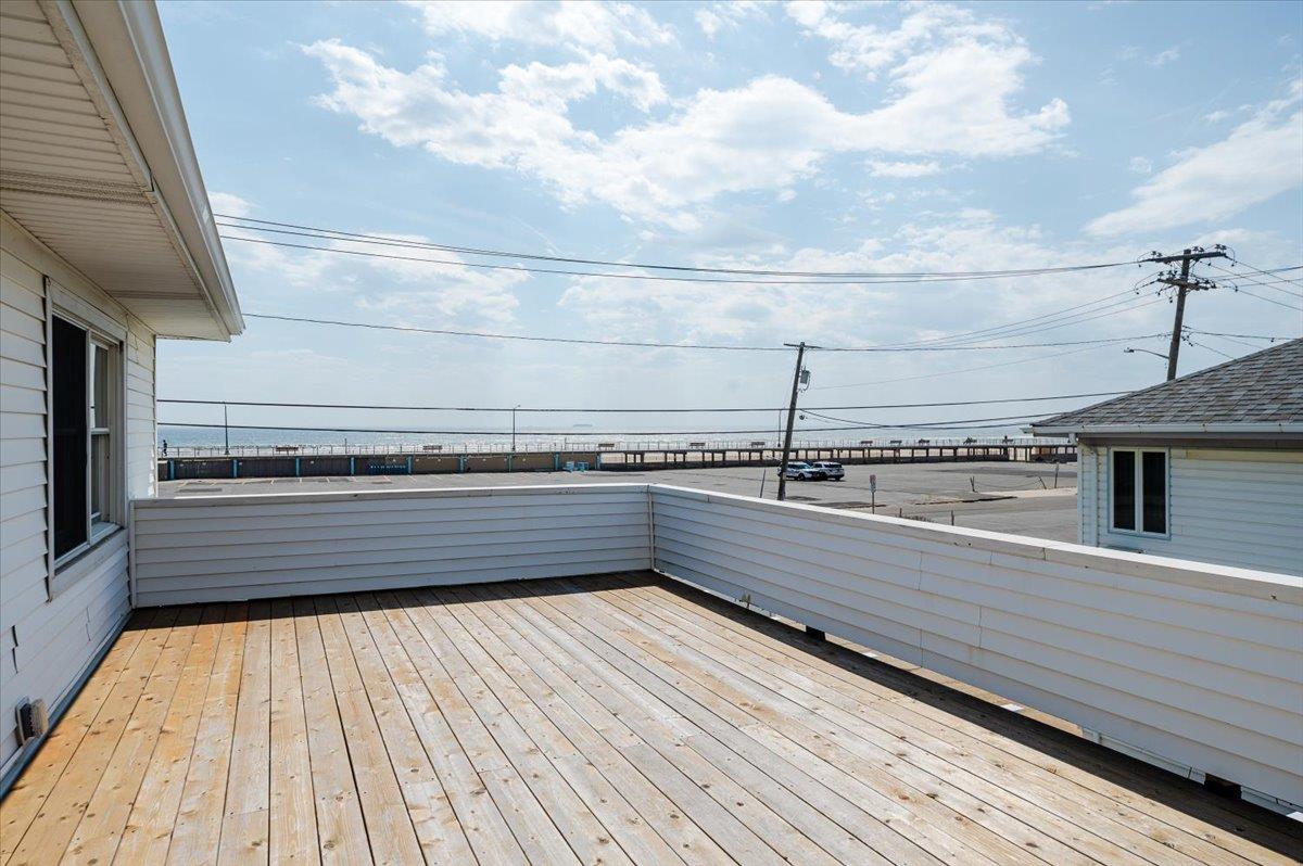 Hempstead, New York 11509, United States, 4 Bedrooms Bedrooms, ,3 BathroomsBathrooms,Residential,Active,96632