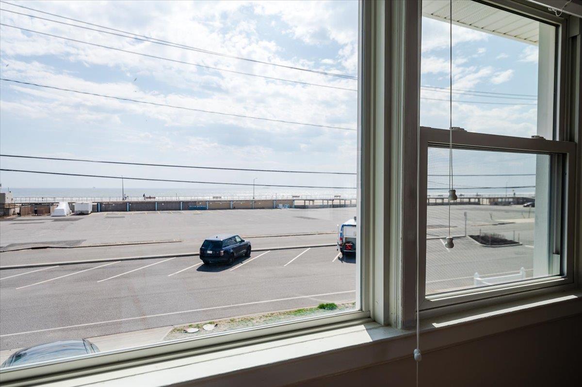 Hempstead, New York 11509, United States, 4 Bedrooms Bedrooms, ,3 BathroomsBathrooms,Residential,Active,96632