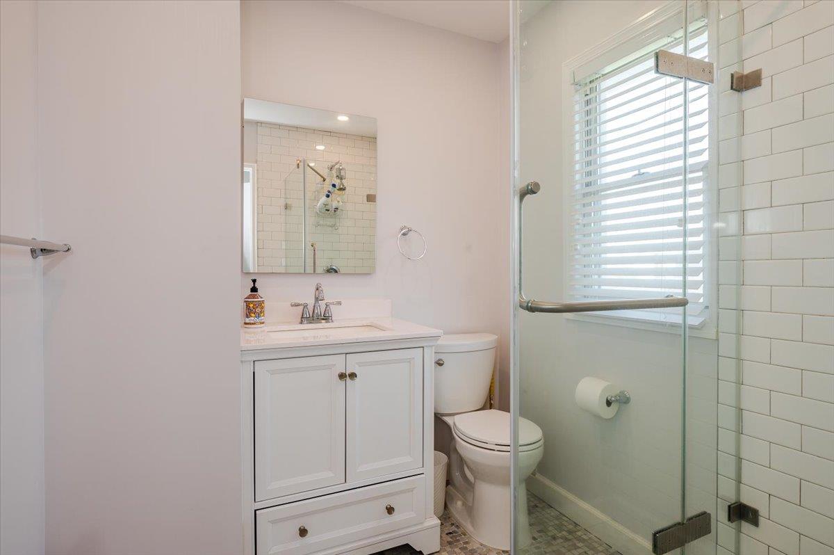 Hempstead, New York 11509, United States, 4 Bedrooms Bedrooms, ,3 BathroomsBathrooms,Residential,Active,96632