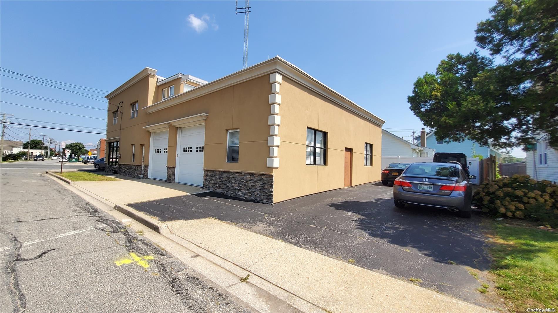 271 Central Avenue