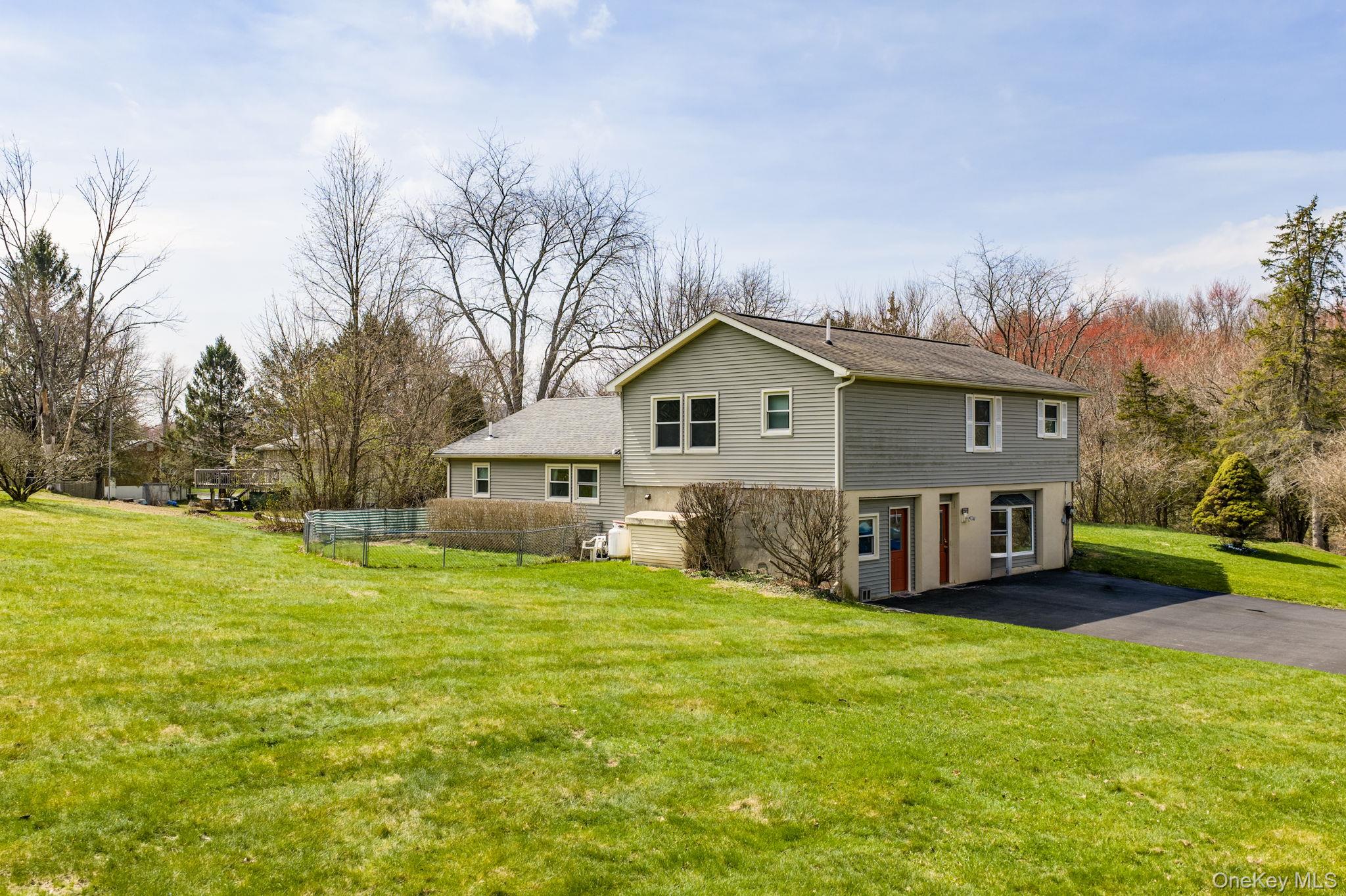 20 Winding Hills Drive