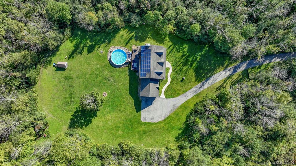 Photo of 1174 Mountain Road, Port Jervis, NY 12771 (MLS # 921634)
