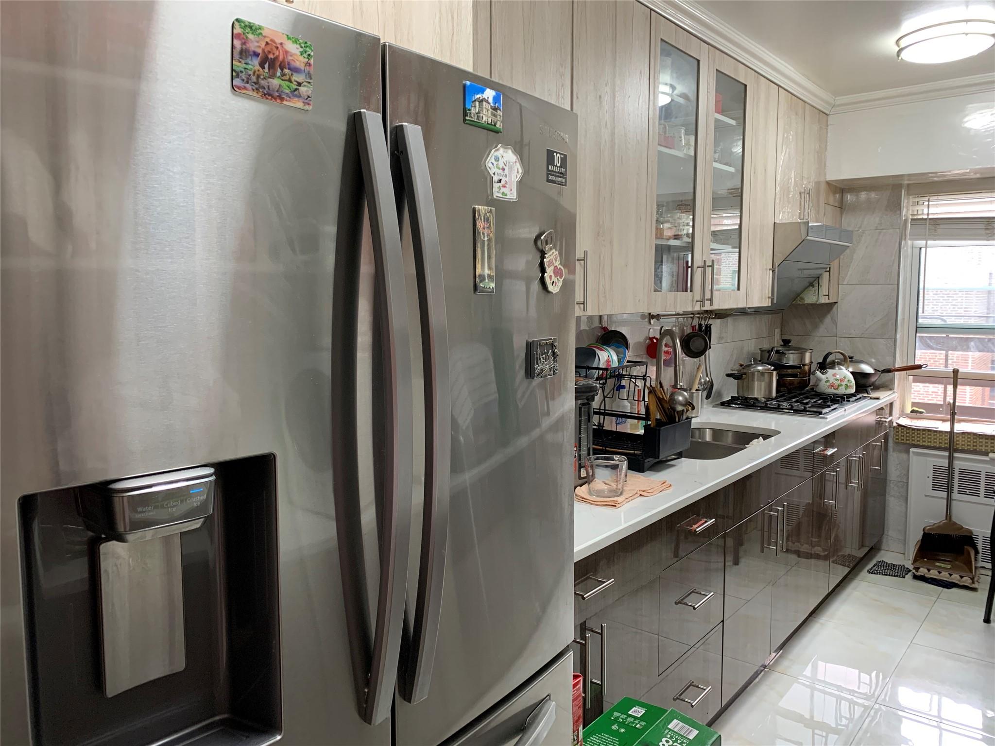 42-40 Bowne St St #5C, Flushing, New York image 12