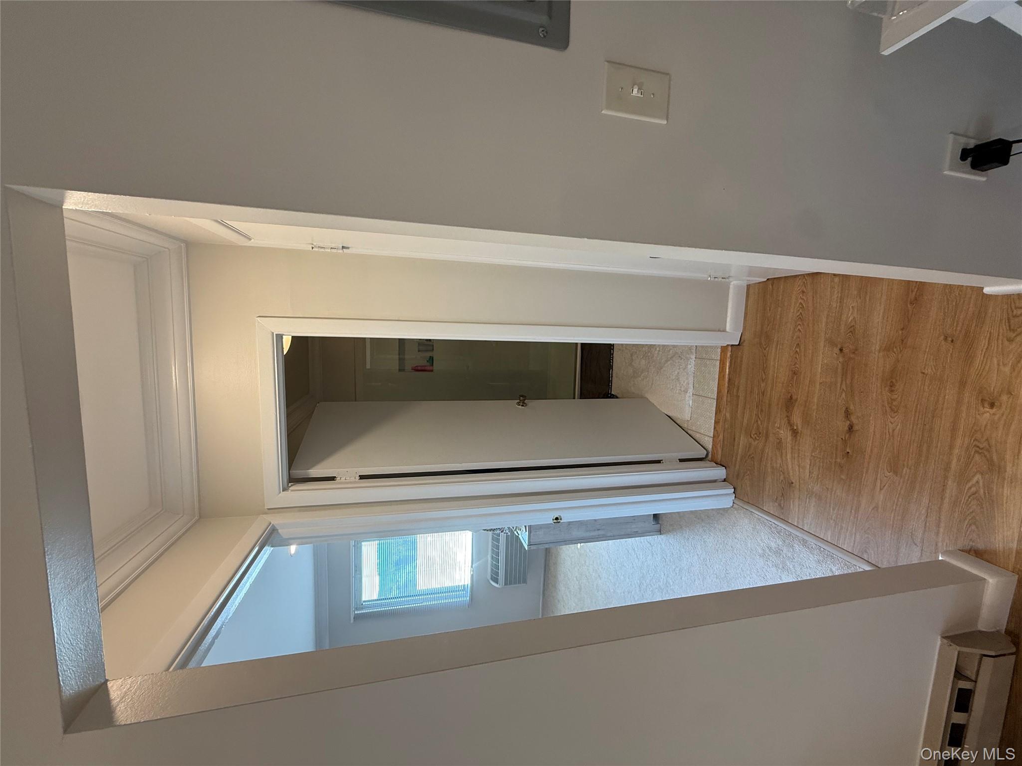 Fishkill, New York 12524, United States, 1 Bedroom Bedrooms, ,1 BathroomBathrooms,Residential,Active,190924