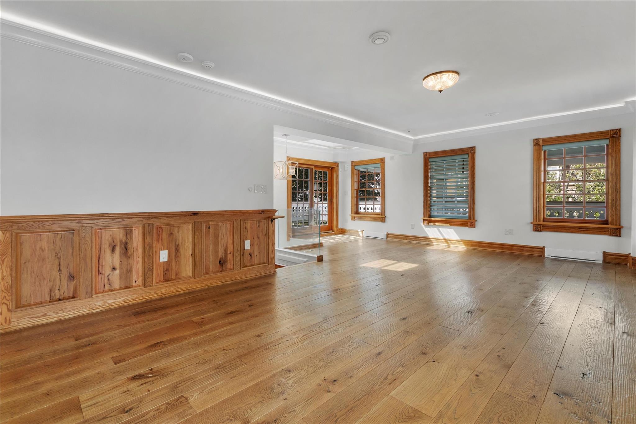 Beacon, New York 12508, United States, 1 Bedroom Bedrooms, ,2 BathroomsBathrooms,Residential,Active,150401