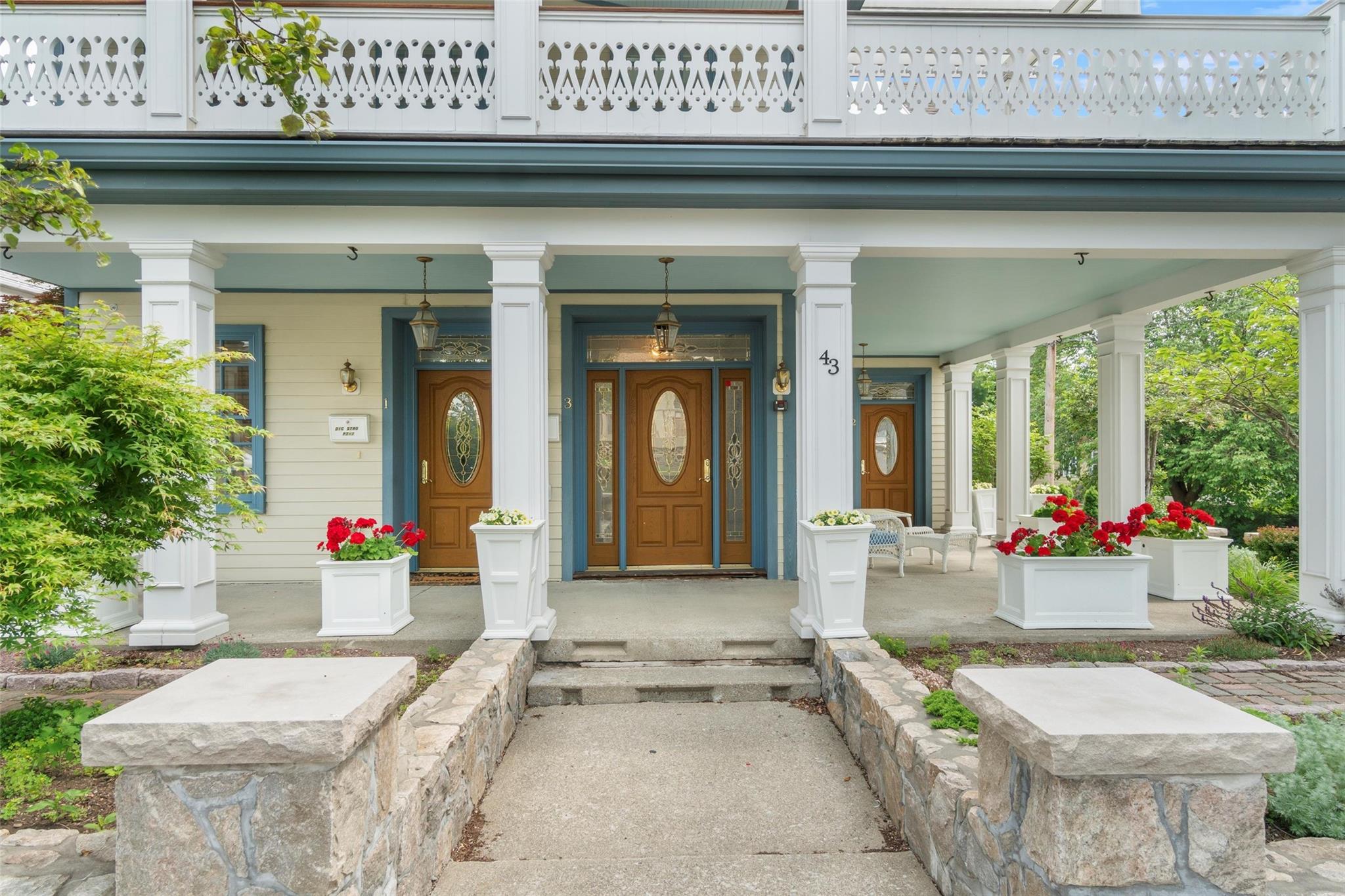 Beacon, New York 12508, United States, 1 Bedroom Bedrooms, ,2 BathroomsBathrooms,Residential,Active,150401