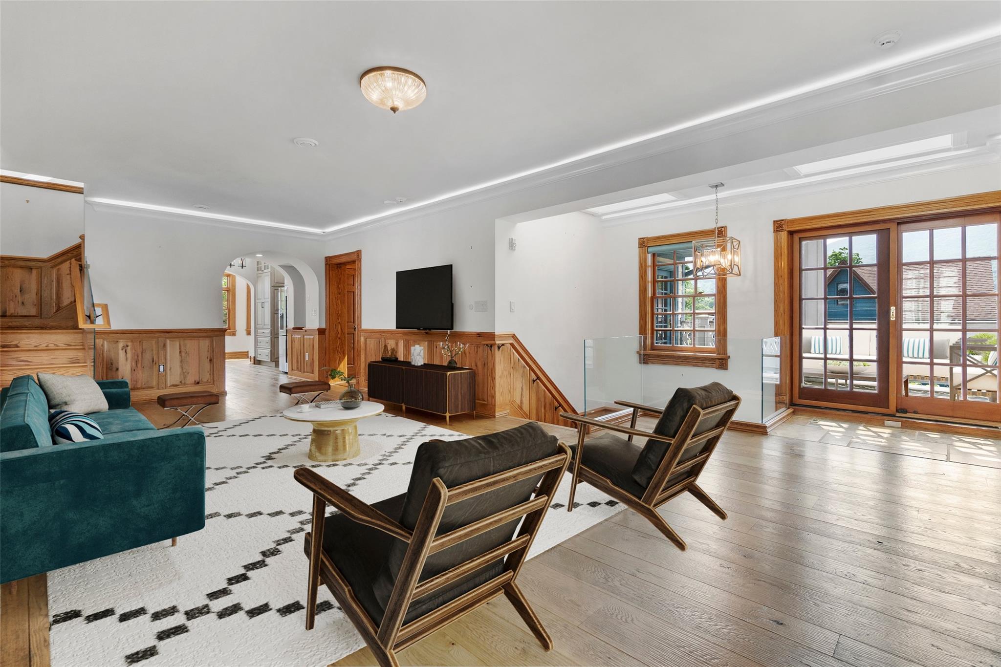 Beacon, New York 12508, United States, 1 Bedroom Bedrooms, ,2 BathroomsBathrooms,Residential,Active,150401