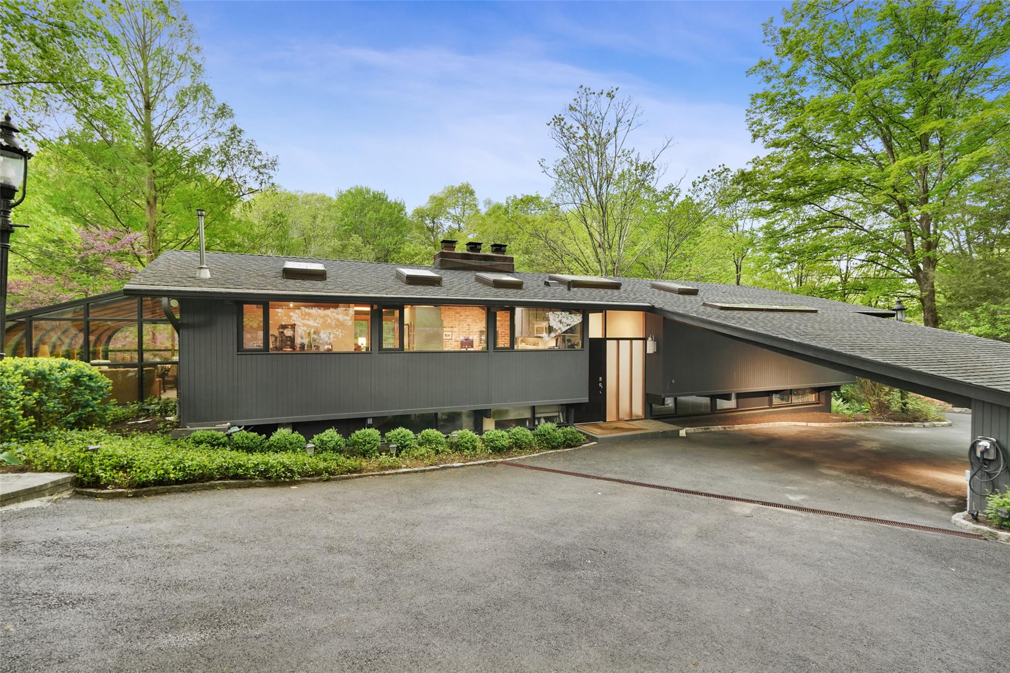 107 Middle Patent Road, Bedford, New York image 3