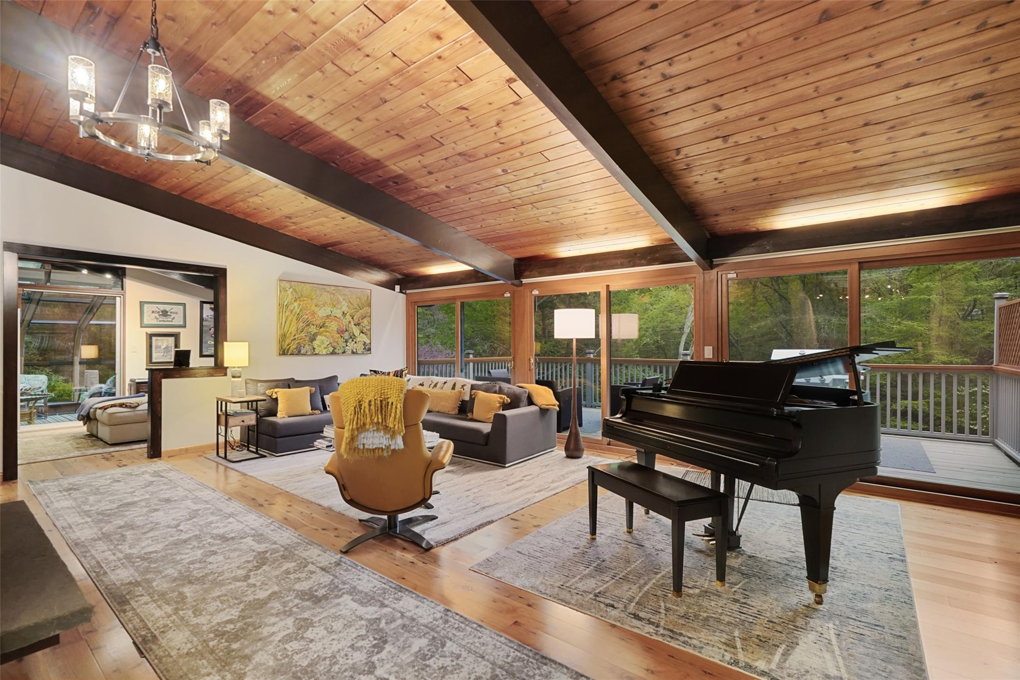 107 Middle Patent Road, Bedford, New York image 4