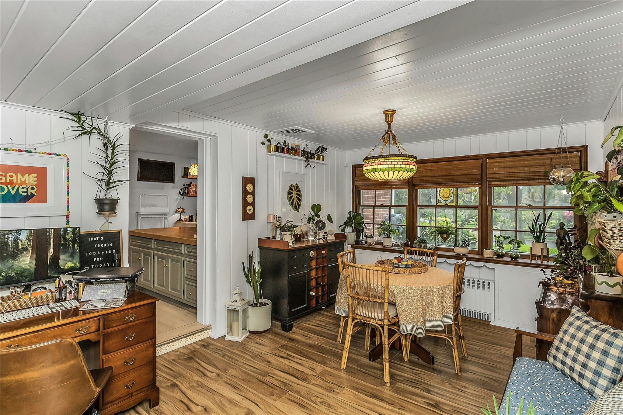 257 Hewlett Avenue, Merrick, New York image 13