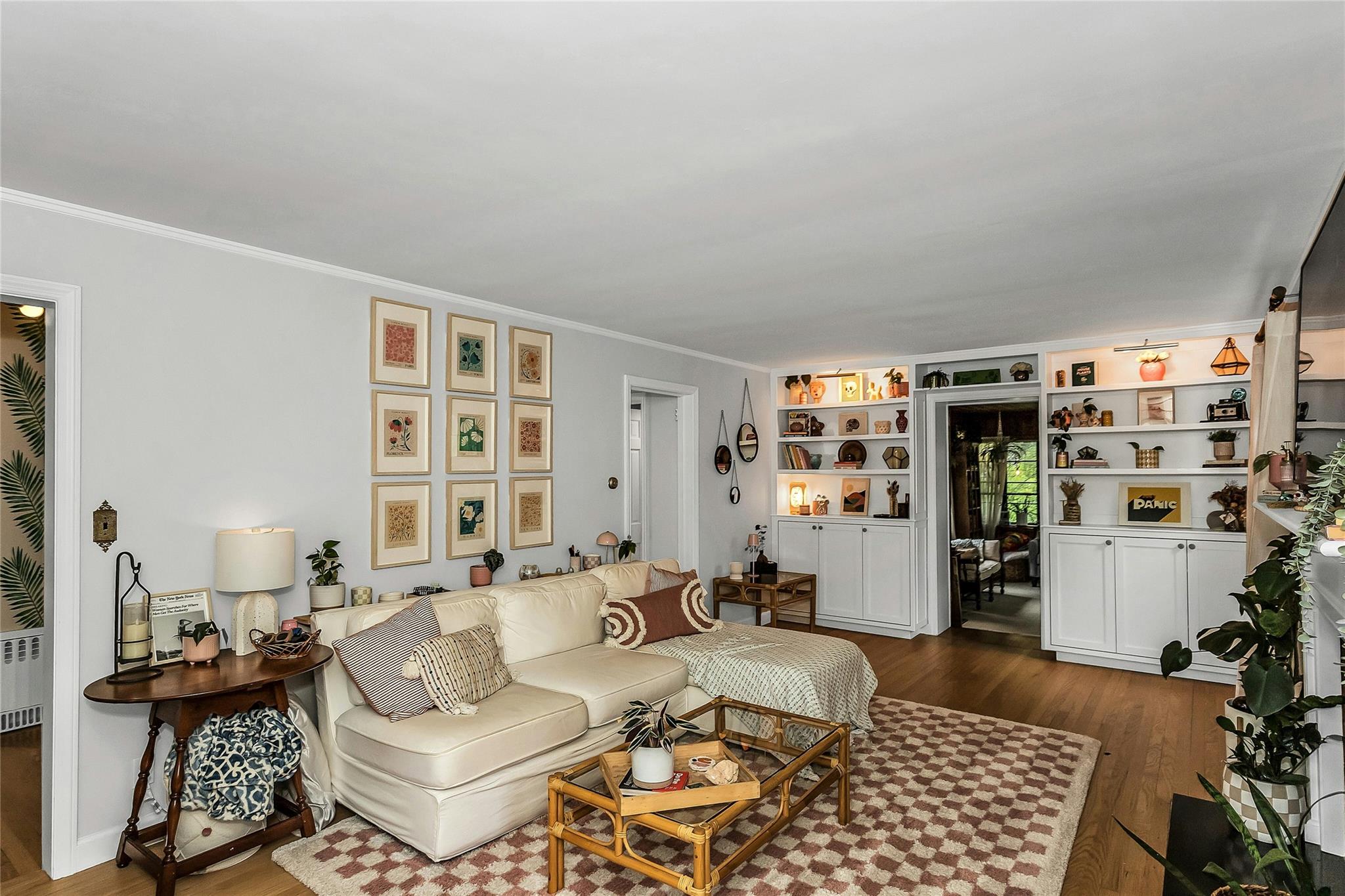 257 Hewlett Avenue, Merrick, New York image 6