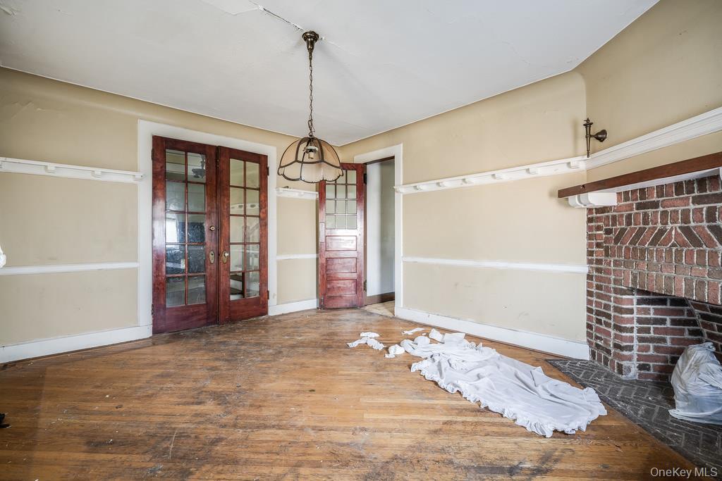 76 Leroy Place