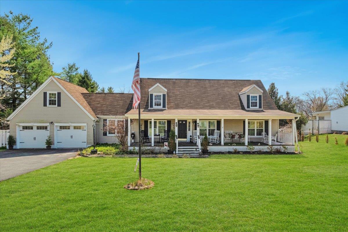 105 Old Castle Point Road, Wappingers Falls, New York image 1