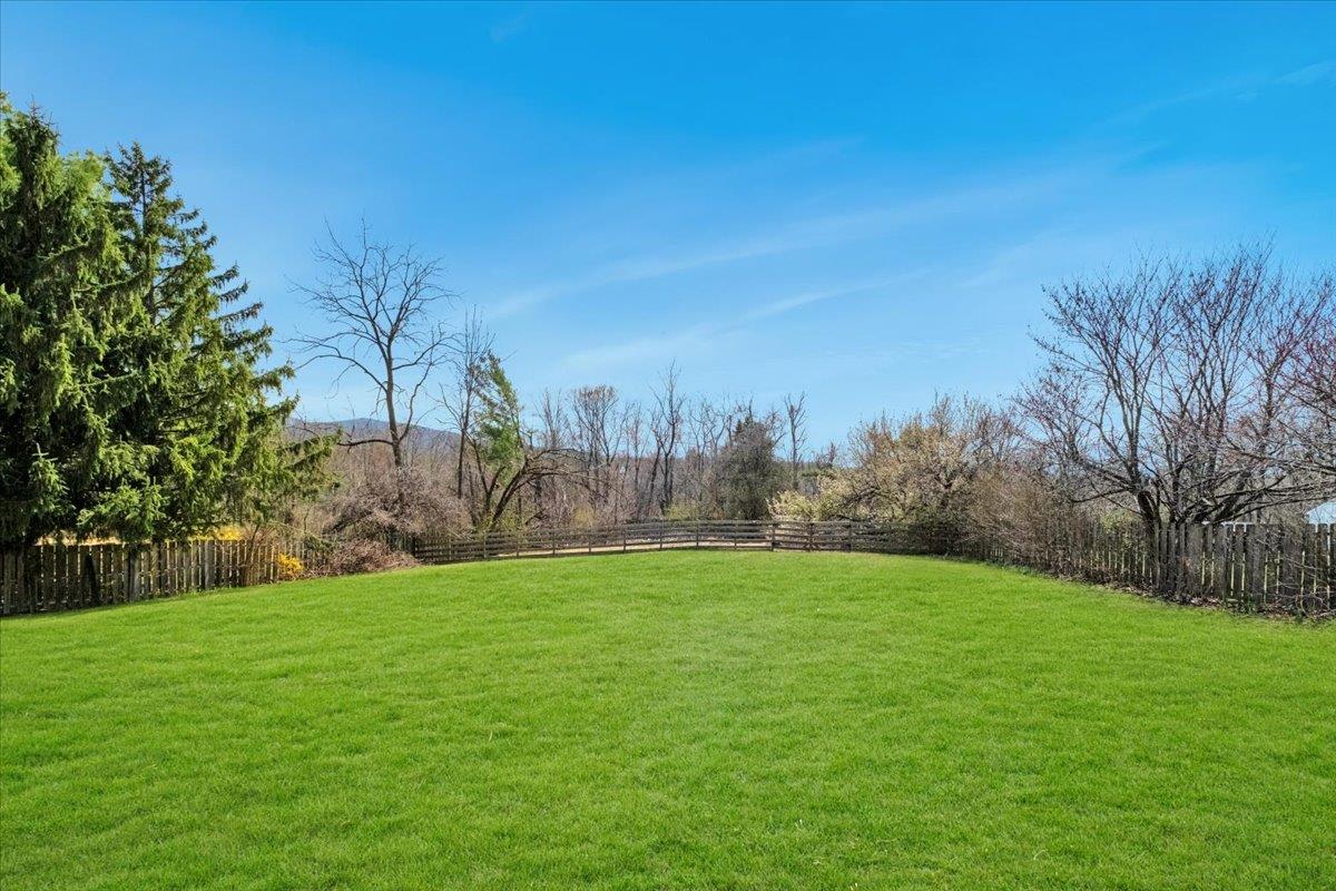 105 Old Castle Point Road, Wappingers Falls, New York image 44
