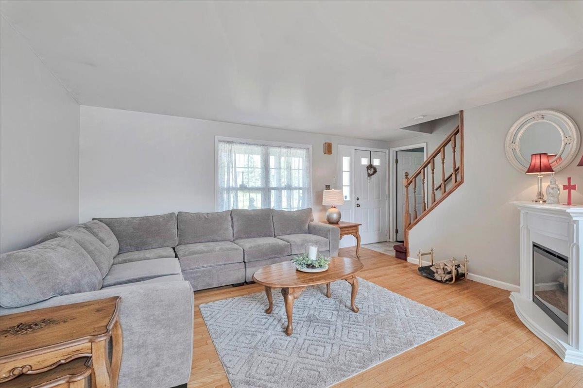 105 Old Castle Point Road, Wappingers Falls, New York image 10