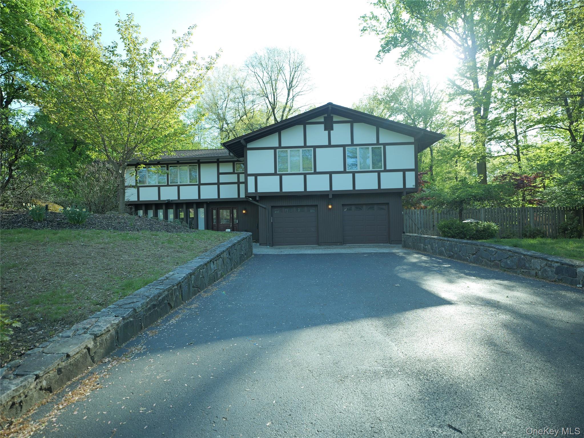 31 Dawn Lane